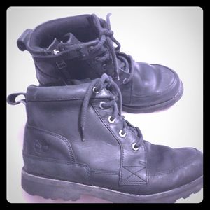 Timberland black leather lace up boots 🥾